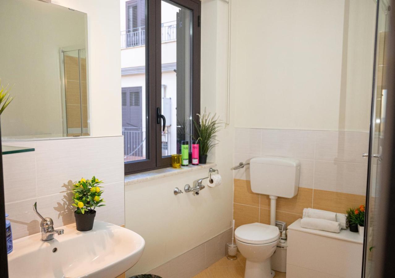 Il Moro - Agrigento Rooms 法瓦拉 外观 照片